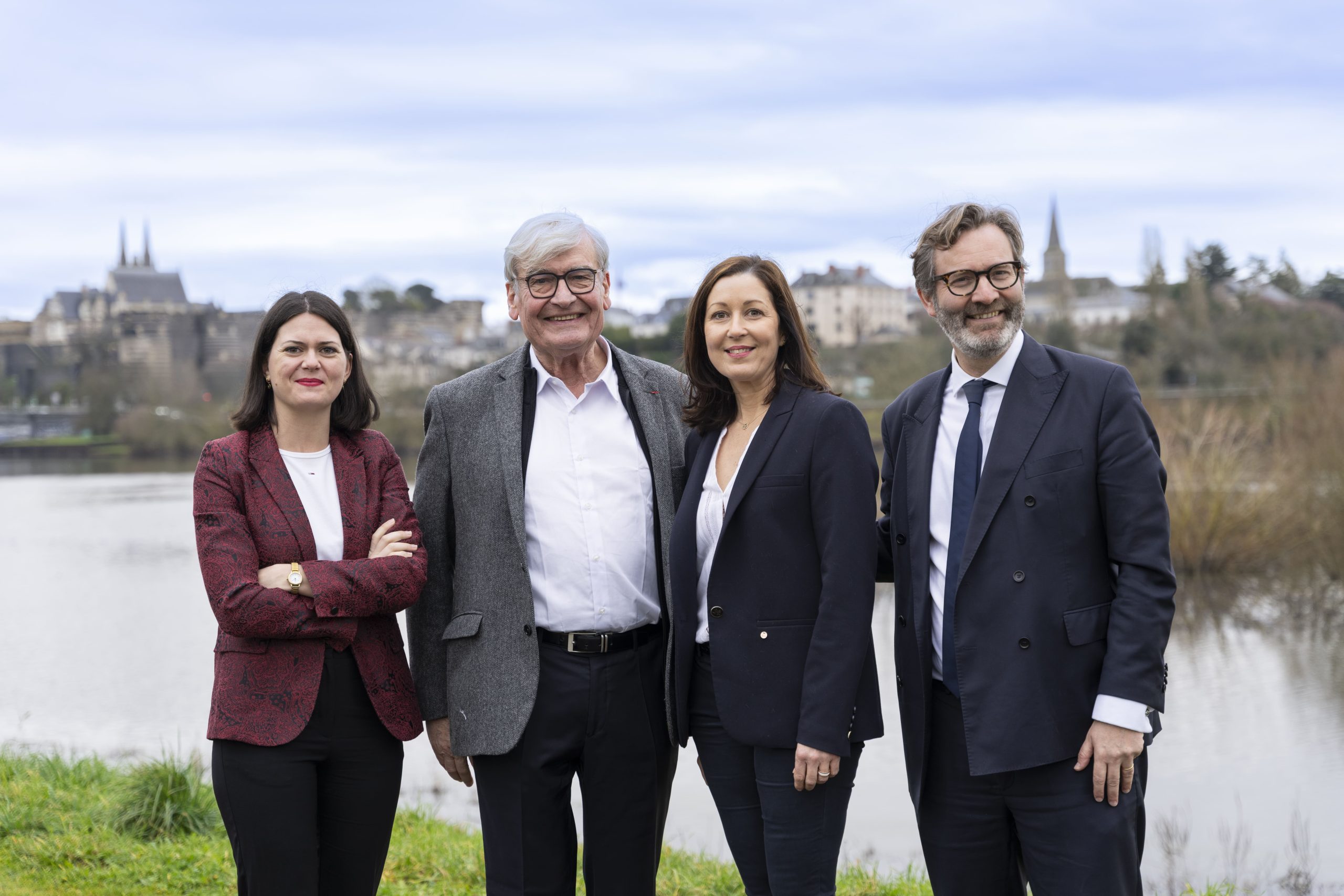 Quatre personnalités politiques de premier plan clôtureront la liste de Christophe Béchu